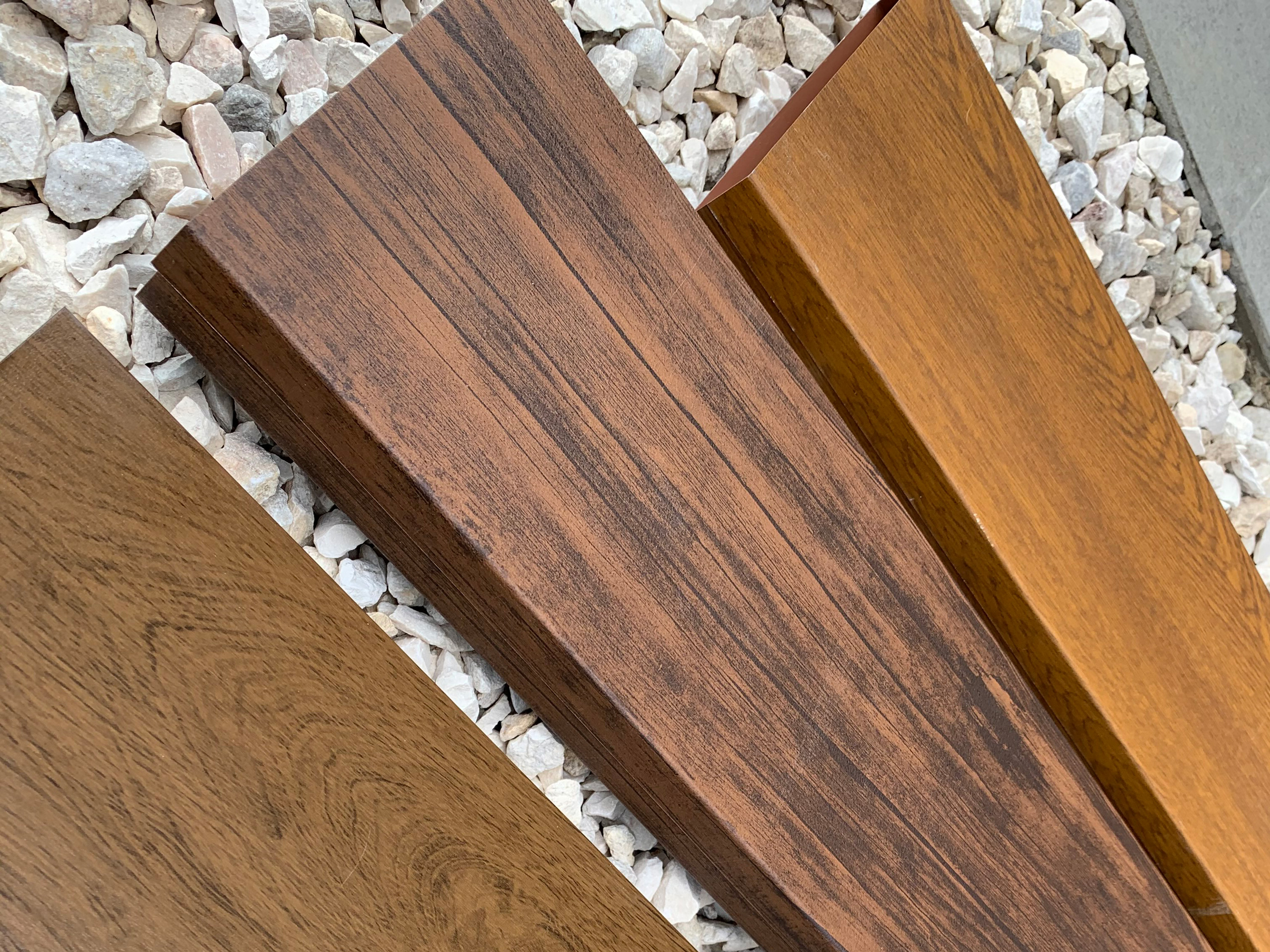 Zárt acéllemez kerítés